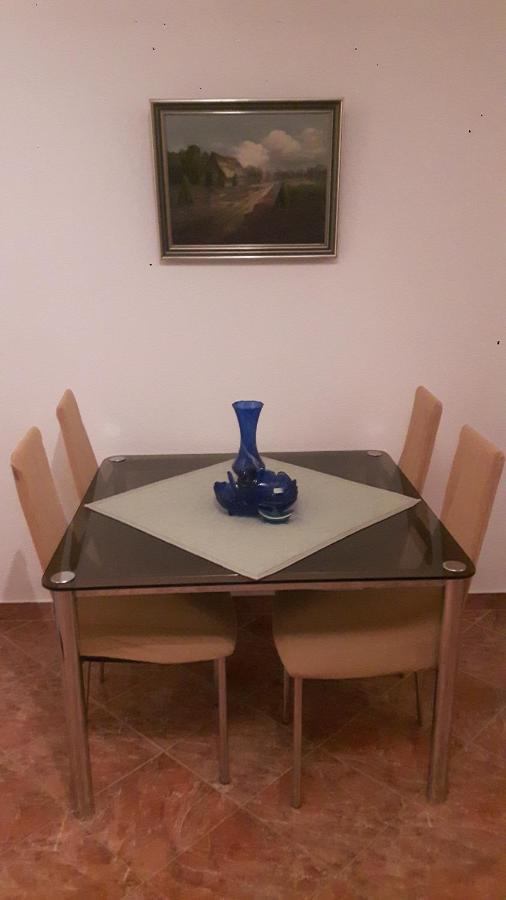 Apartmani Jureta 奥库格哥恩基 外观 照片