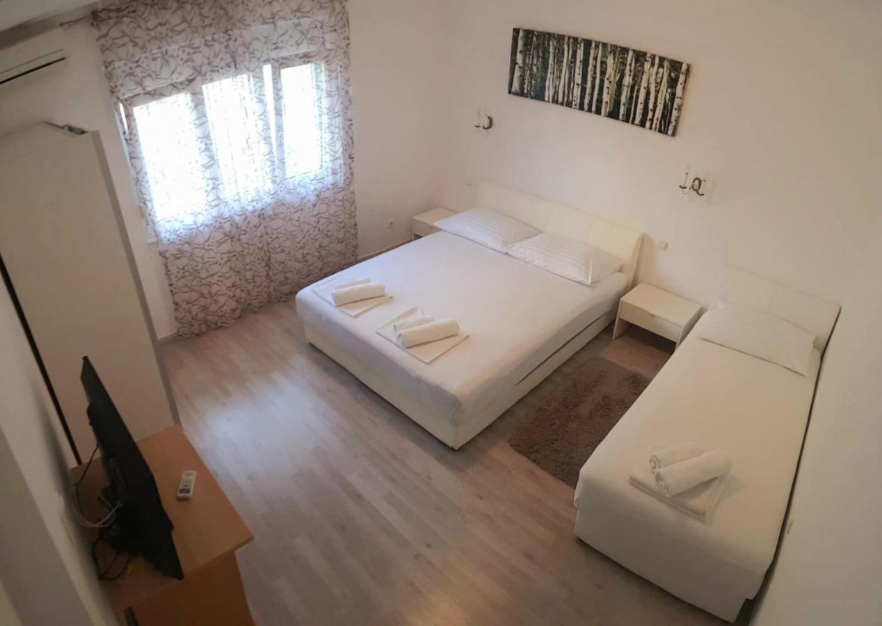 Apartmani Jureta 奥库格哥恩基 外观 照片