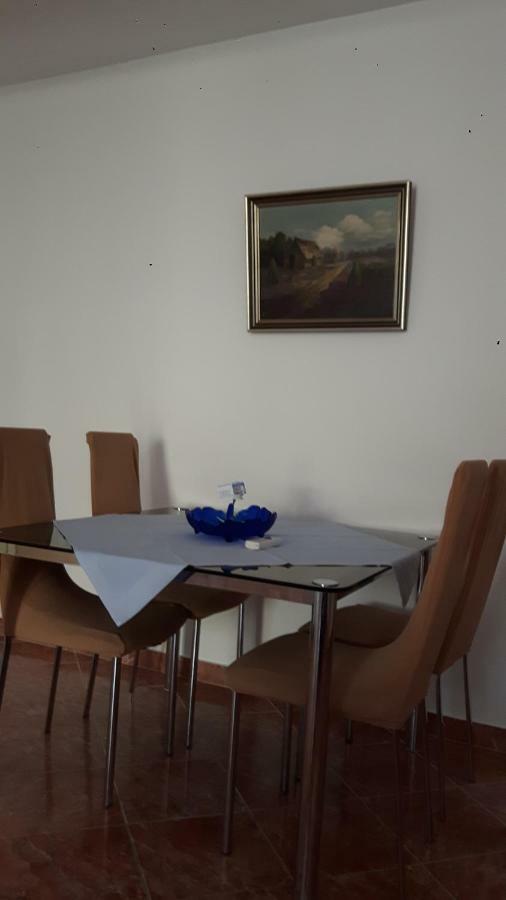 Apartmani Jureta 奥库格哥恩基 外观 照片