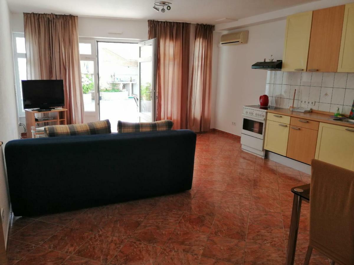 Apartmani Jureta 奥库格哥恩基 外观 照片
