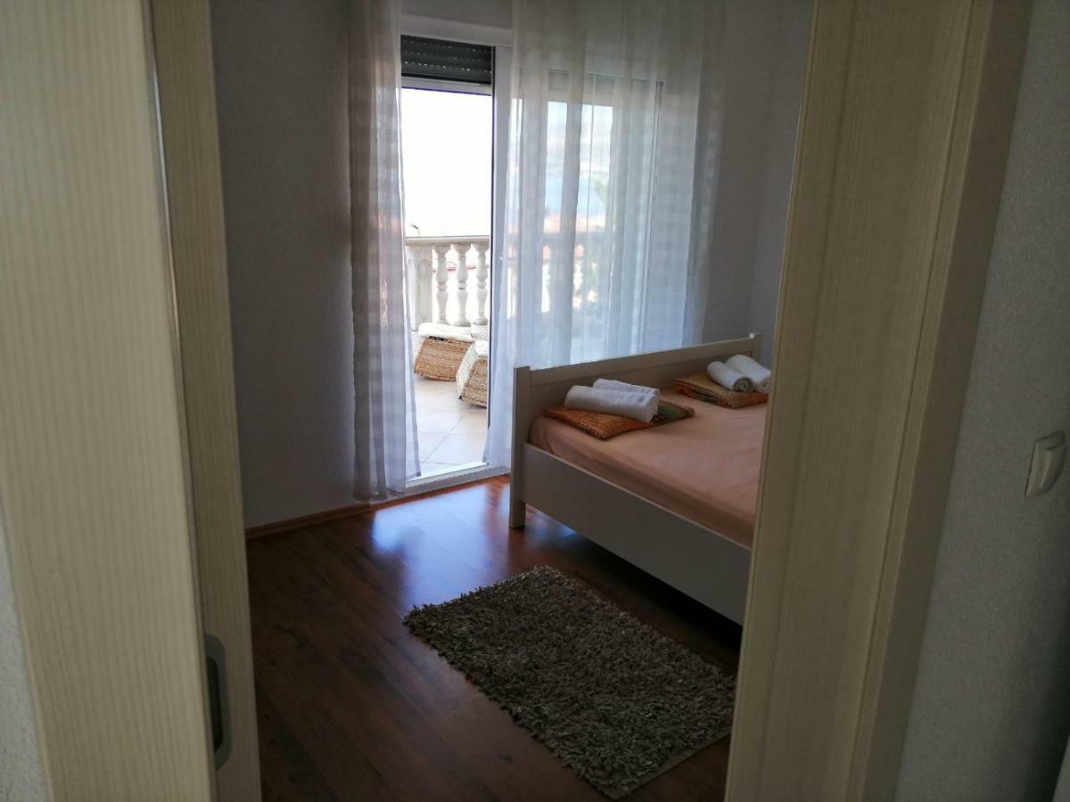 Apartmani Jureta 奥库格哥恩基 外观 照片